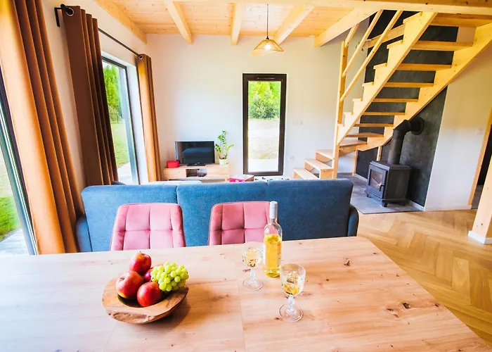 Rumiane Chatki - Z Jacuzzi I Basenem Holiday home *