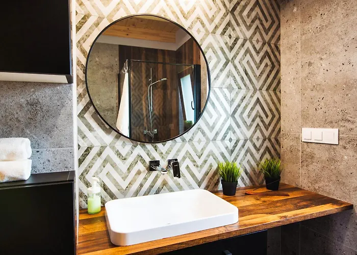 Holiday home Rumiane Chatki - Z Jacuzzi I Basenem *