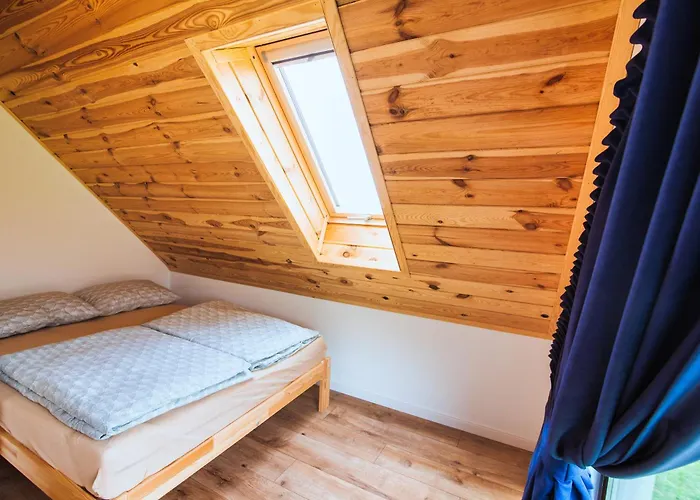 Rumiane Chatki - Z Jacuzzi I Basenem