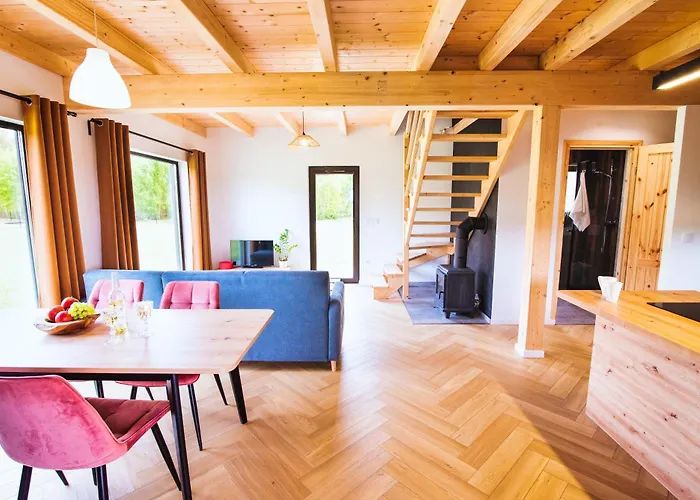 Rumiane Chatki - Z Jacuzzi I Basenem