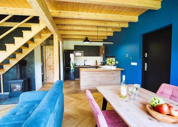 Holiday home Rumiane Chatki - Z Jacuzzi I Basenem *